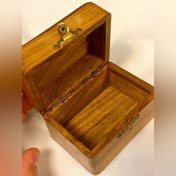 Wooden Jewelry Boxes with Floral Design. Vintage. Handmade and hand painted - Picture 3 of 9